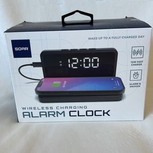 SOAR, Wireless, Charging Alarm Clock, 15 Watt Fast Charge, NEW